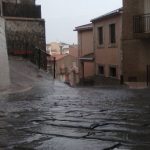 "SUELO MOJADO" DE MARÍA MORENO FLOR